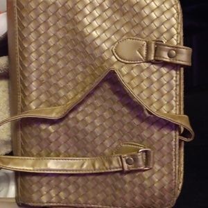 Bueno purse
